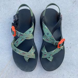 Thomas Rhett Fly Fishing Chacos